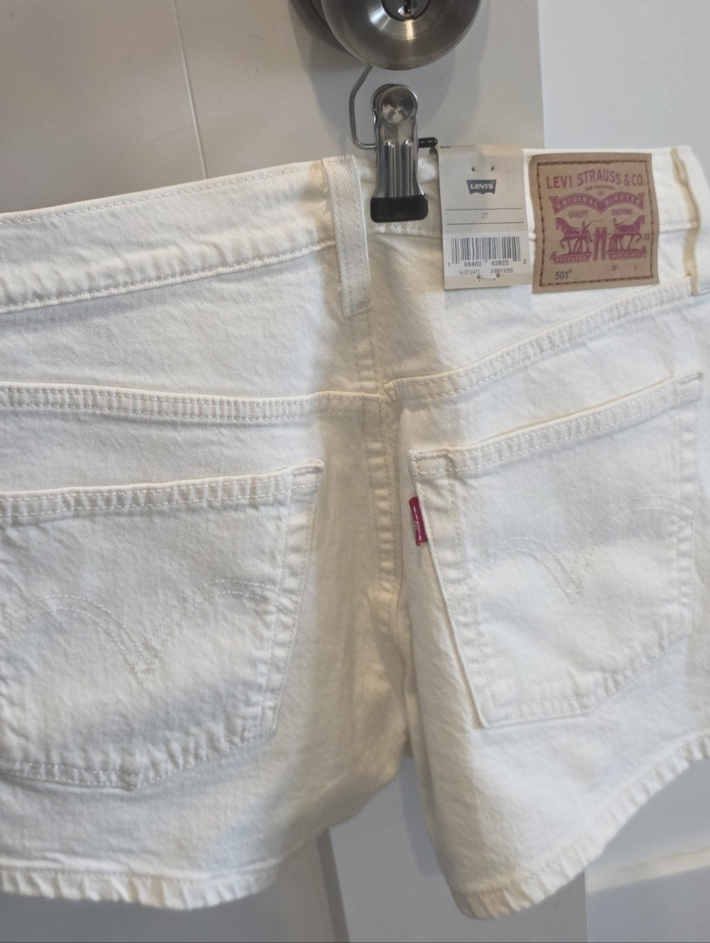 Levi Strauss & Co. 501 White Jean Shorts Size 27 Nwt. - Picture 2 of 5